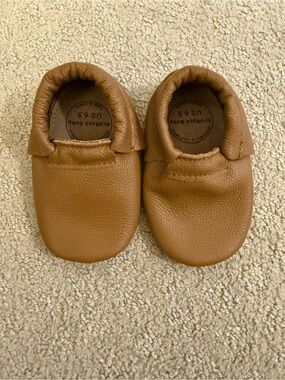 BirdRock Baby Soft Leather Moccasins Brown Slip-On Shoes US 6.5 NWOB